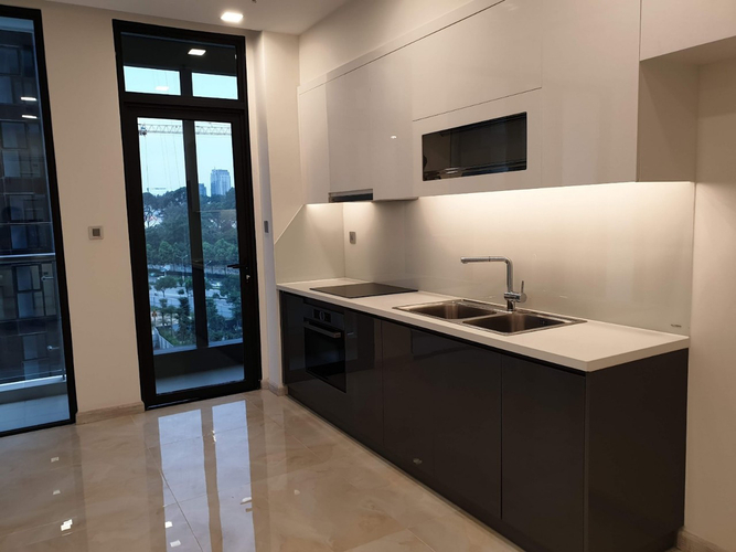 1677664597780.jpg Căn hộ  Vinhomes Golden River, diện tích 68 m²