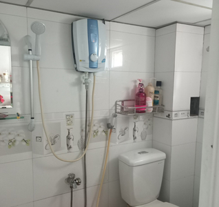 Nhà phố Quận 8 Nhà phố có cửa hướng Đông mát mẻ, thiết kế nhà 1 trệt, 1 lầu kiên cố.