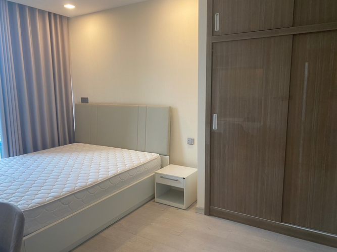  Căn hộ Vinhomes Golden River đầy đủ nội thất diện tích 100m².