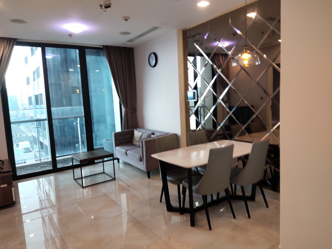 Căn hộ Vinhomes Golden River Căn hộ Vinhomes Golden River đầy đủ nội thất diện tích 70m²