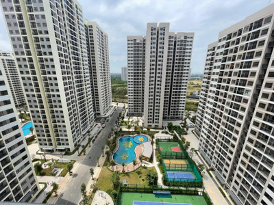 Căn hộ Vinhomes Grand Park, Quận 9 Căn hộ Vinhomes Grand Park tầng 16 thiết kế hiện đại, đã làm sẵn bếp và rèm.