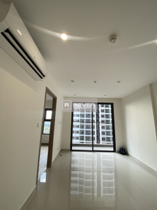  Căn hộ Vinhomes Grand Park ban công rộng, đón gió mát.