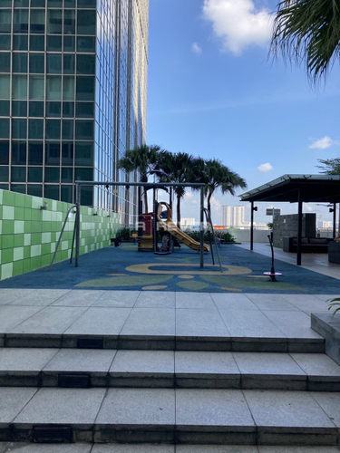  Căn hộ The Vista An Phú đầy đủ nội thất diện tích 140m².