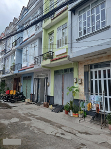 Nhà phố Đường Huỳnh Tấn Phát 3 tầng diện tích 16m² hướng tây nam pháp lý hợp đồng mua bán