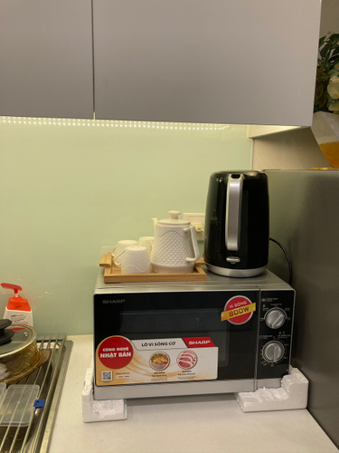 Căn hộ Vinhomes Central Park, Quận Bình Thạnh Căn hộ cao cấp Vinhomes Central Park tầng 2, bàn giao đầy đủ nội thất.