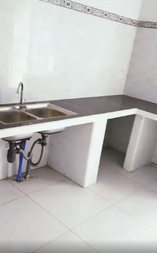 Nhà phố Huyện Hóc Môn Nhà cấp 4 có 1 lửng diện tích 115.1m2, cửa hướng Đông Bắc mát mẻ.