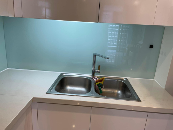 Căn hộ Vinhomes Central Park, Quận Bình Thạnh Căn hộ cao cấp Vinhomes Central Park tầng 30, bàn giao đầy đủ nội thất.