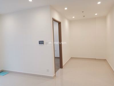 Căn hộ Vinhomes Grand Park hướng ban công tây bắc không có nội thất diện tích 46.7m²