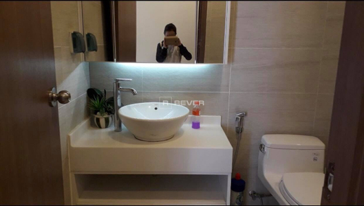  Căn hộ Vinhomes Central Park hướng Tây Nam, diện tích 52.7m²