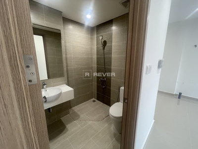 z4438054722003_90e88bb4f39ab3833fb645bf47f4ba17.jpg Căn hộ Vinhomes Grand Park hướng Tây Bắc, diện tích 59m²