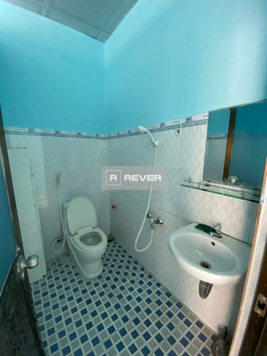  Nhà phố thiết kế 1 trệt, 1 lầu diện tích đất 45m2 rộng thoáng.