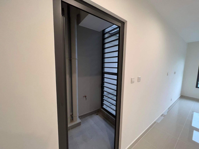  Căn hộ Vinhomes Grand Park hướng ban công tây bắc không có nội thất diện tích 46.7m²