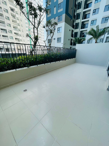  Căn hộ Charm City hướng ban công tây bắc nội thất cơ bản diện tích 70m².