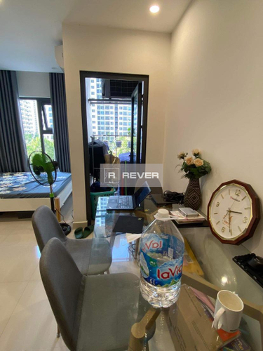 Studio Vinhomes Grand Park diện tích 30m2 rộng thoáng.