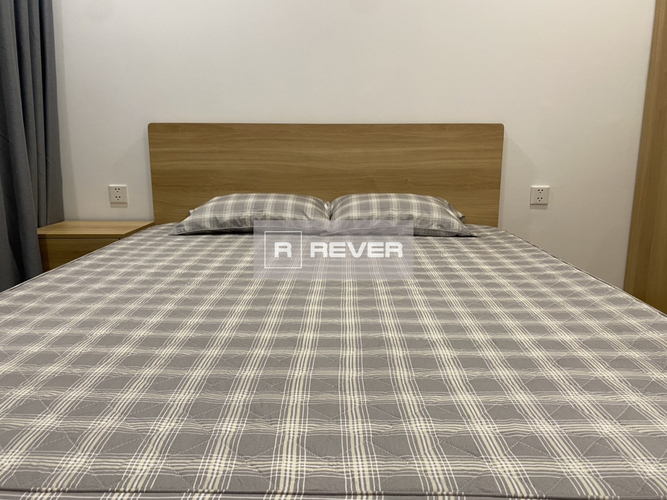  Căn hộ Vinhomes Grand Park tầng 16 nội thất cơ bản, view sông và thành phố thoáng mát