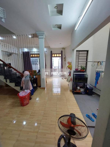  Nhà phố thiết kế 1 trệt, 1 lầu diện tích đất 77.2m2 nở hậu.