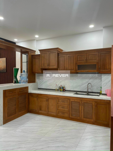  Nhà phố đường Nguyễn Ánh Thủ thiết kế 2 tầng đúc kiên cố.