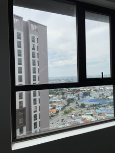 Căn hộ Opal Boulevard, Huyện Dĩ An Căn hộ Opal Boulevard tầng 30, bàn giao nội thất cơ bản.