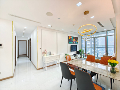 d5e7ad9ca4509c12c52d30078a84fb51.jpg Căn hộ  Vinhomes Central Park, diện tích 123 m²