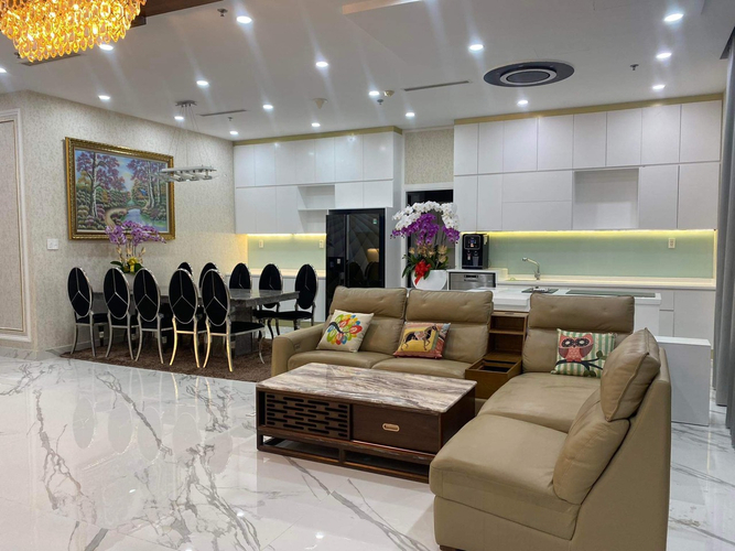 Penthouse Vinhomes Central Park, Quận Bình Thạnh Penthouse Vinhomes Central Park diện tích 206m2, đầy đủ nội thất.