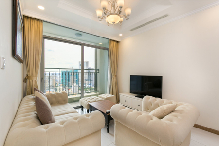 Căn hộ Vinhomes Central Park , Quận Bình Thạnh Căn hộ cao cấp Vinhomes Central Park tầng 14, bàn giao đầy đủ nội thất.