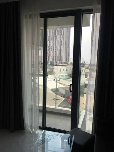 Căn hộ D'Lusso, Quận 2 Căn hộ D'Lusso tầng thấp tiện di chuyển, đầy đủ nội thất.