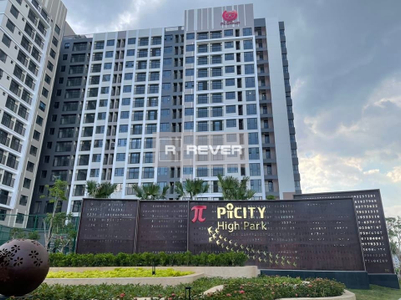  Căn hộ Picity High Park không có nội thất, ban công mát mẻ