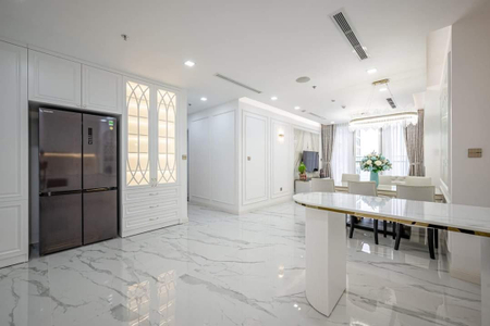 scaled_IMG_20221229_104537.jpg Căn hộ Vinhomes Central Park đầy đủ nội thất diện tích 123.7m².