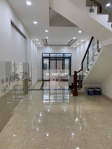  Nhà phố Đường Phạm Đăng Giảng 3 tầng diện tích 67.6m² hướng tây pháp lý sổ hồng.