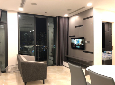  Căn hộ Vinhomes Golden River đầy đủ nội thất diện tích 71m².