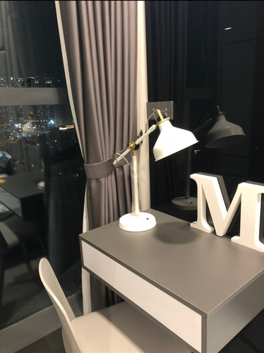  Căn hộ Vinhomes Golden River đầy đủ nội thất diện tích 71m².