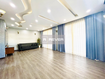  Nhà phố diện tích đất 160m2 rộng thoáng, khu dân cư hiện hữu.