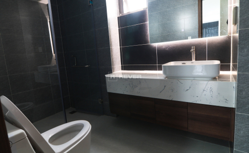 z4260732327288_9eb8cd170b0035fc0e806393f5ef5884.jpg Căn hộ Saigon South Residence hướng Nam, diện tích 95m²