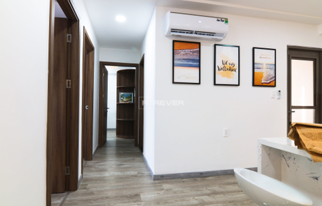 z4260730865258_e0c98854324093cdb6b1c31bf6584572.jpg Căn hộ Saigon South Residence hướng Nam, diện tích 95m²