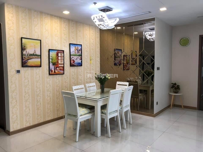  Căn hộ Vinhomes Central Park hướng Bắc, diện tích 90.4m²