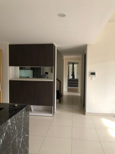 Duplex Masteri Thảo Điền, Quận 2 Duplex Masteri Thảo Điền có 3 phòng ngủ, nội thất cơ bản.