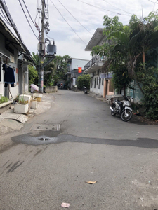 Nhà phố Quận Thủ Đức Nhà mặt tiền đường Số 14 thiết kế 1 trệt, 3 lầu đúc kiên cố.