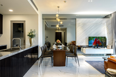  Căn hộ có 2 phòng ngủ Empire City, bàn giao nội thất cơ bản.