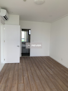 Precia, Quận 2 Căn hộ Precia ban công thoáng mát, nội thất cơ bản.