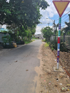 Đất nền Huyện Củ Chi Đất nền hướng Bắc mát mẻ, diện tích 111.2m2 có sổ hồng riêng.