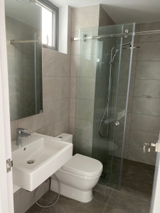  Căn hộ D'Lusso hướng ban công tây bắc đầy đủ nội thất diện tích 68.5m²