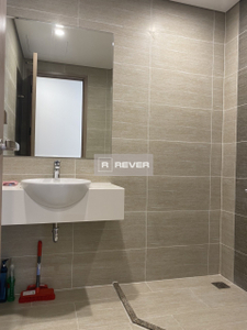  Căn hộ Vinhomes Grand Park tầng 16 nội thất cơ bản, view sông và thành phố thoáng mát