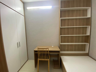 Căn hộ Oriental Plaza, Quận Tân Phú Căn hộ Oriental Plaza tầng 13 thiết kế sang trọng, bàn giao đầy đủ nội thất.