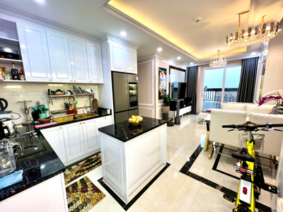  Căn hộ Saigon Mia tầng cao view thoáng mát, đầy đủ nội thất.