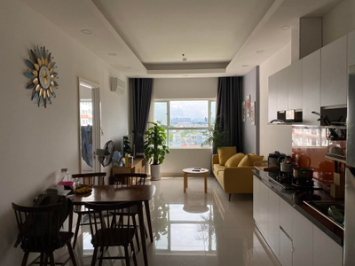 Căn hộ 9 View Apartment, Quận 9 Căn hộ 9 View Apartment tầng 8 có 2 phòng ngủ, đầy đủ nội thất.