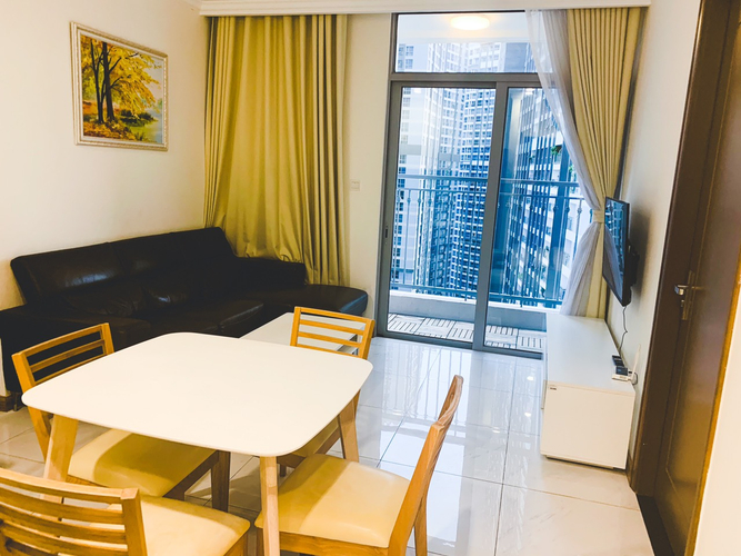 Căn hộ Vinhomes Central Park, Quận Bình Thạnh Căn hộ Vinhomes Central Park tầng 22 thiết kế hiện đại, đầy đủ nội thất.