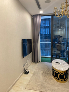 1678004231622.jpg Căn hộ  Vinhomes Golden River, diện tích 45 m²