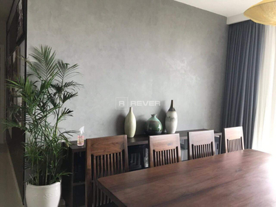  Căn hộ Vista Verde hướng ban công đông bắc đầy đủ nội thất diện tích 203.72m²