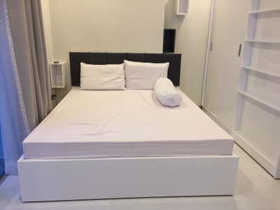Studio Vinhomes Central Park, Quận Bình Thạnh Studio Vinhomes Central Park tầng 7 diện tích 36m2, đầy đủ nội thất.