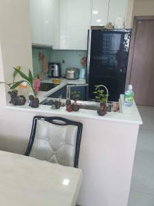 z4392444427980_10da31b2e9c00cd4b2a580c39954fb0f.jpg Căn hộ Vinhomes Central Park đầy đủ nội thất diện tích 52.7m²